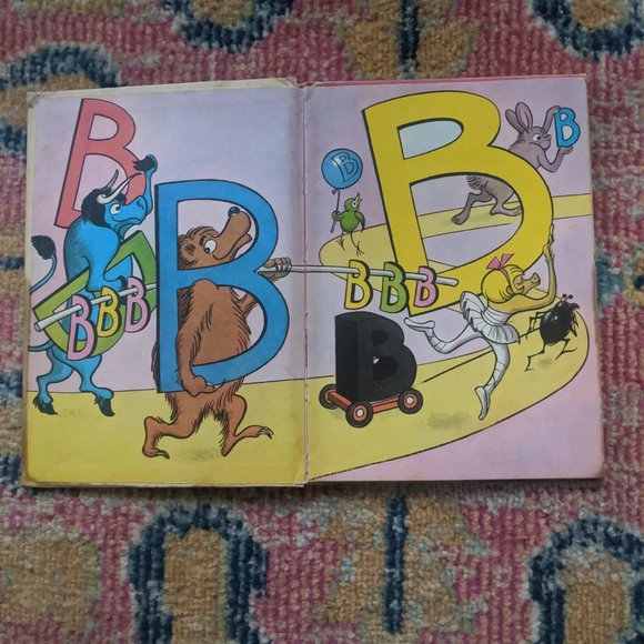 The Berestain's Book 1971 Children's Vintage Book - Picture 3 of 5